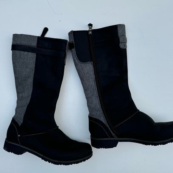 Eddie Bauer Women's Trace Two Color Cold Weather Boot Sz 8.5 - Picture 1 of 11